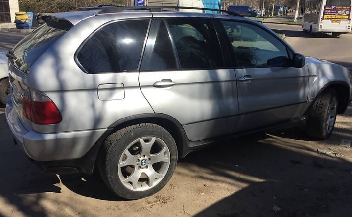 Продам BMW X5 2000 года в Одессе