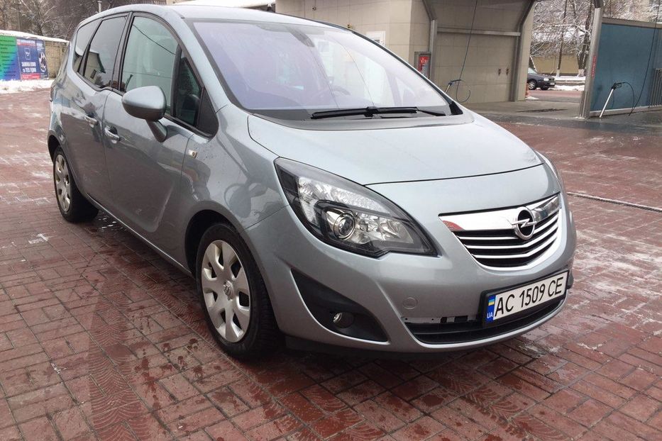 Продам Opel Meriva 2011 года в Луцке