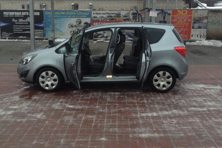 Продам Opel Meriva 2011 года в Луцке