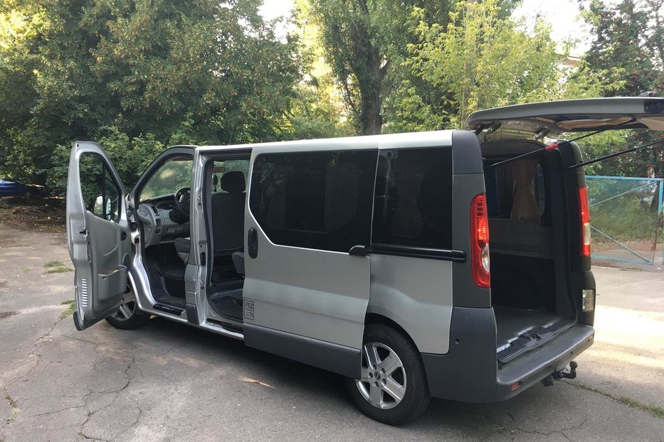 Продам Opel Vivaro пасс. 2008 года в Киеве