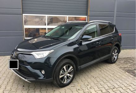 Продам Toyota Rav 4 2018 года в Львове