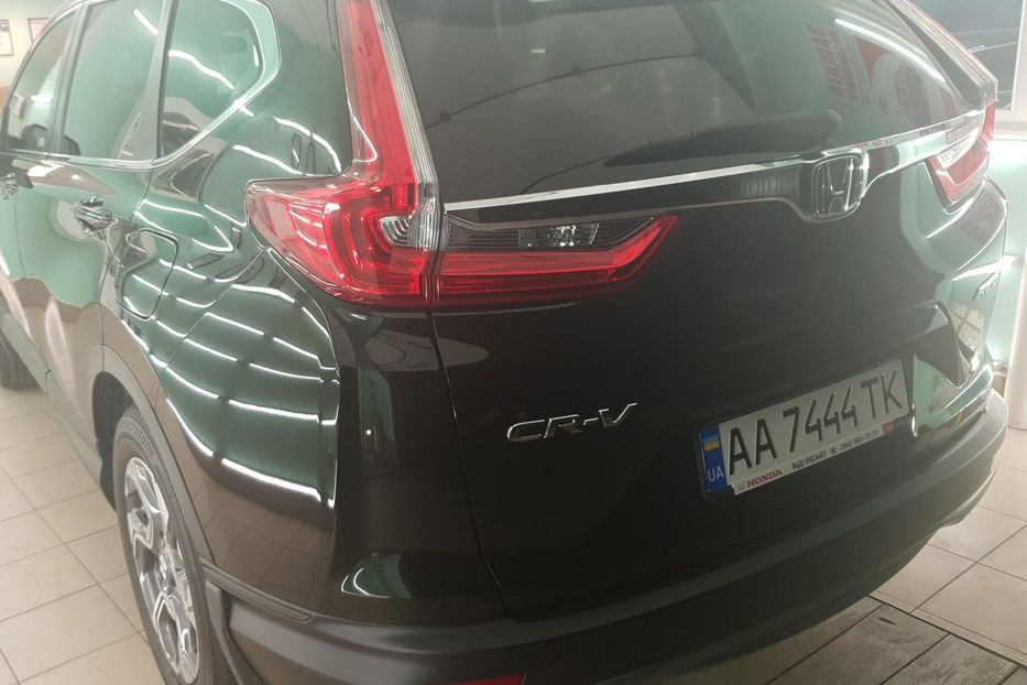 Продам Honda CR-V 2017 года в Киеве