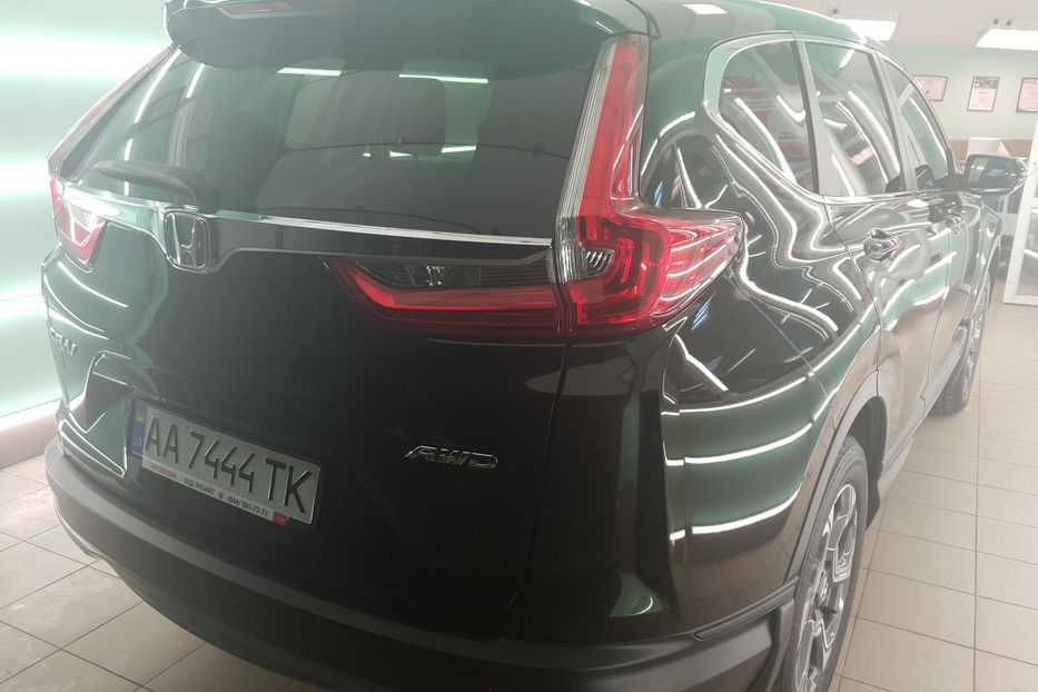 Продам Honda CR-V 2017 года в Киеве