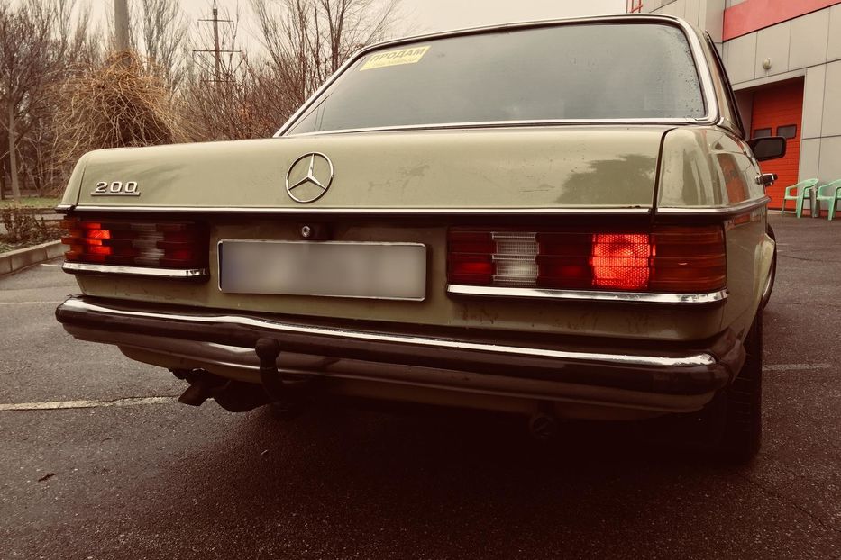 Продам Mercedes-Benz 200 Е200 1982 года в Запорожье