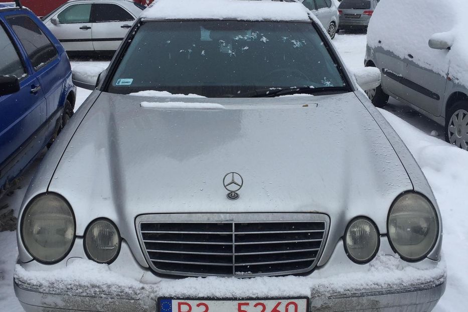 Продам Mercedes-Benz E-Class 2001 года в Львове