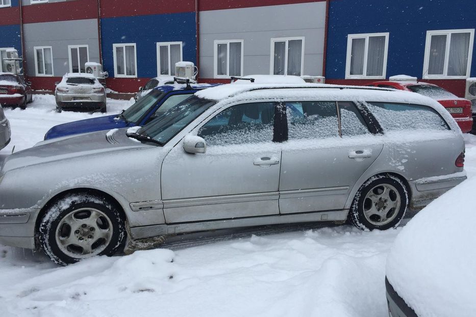 Продам Mercedes-Benz E-Class 2001 года в Львове