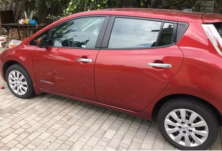 Продам Nissan Leaf S 2015 года в Киеве