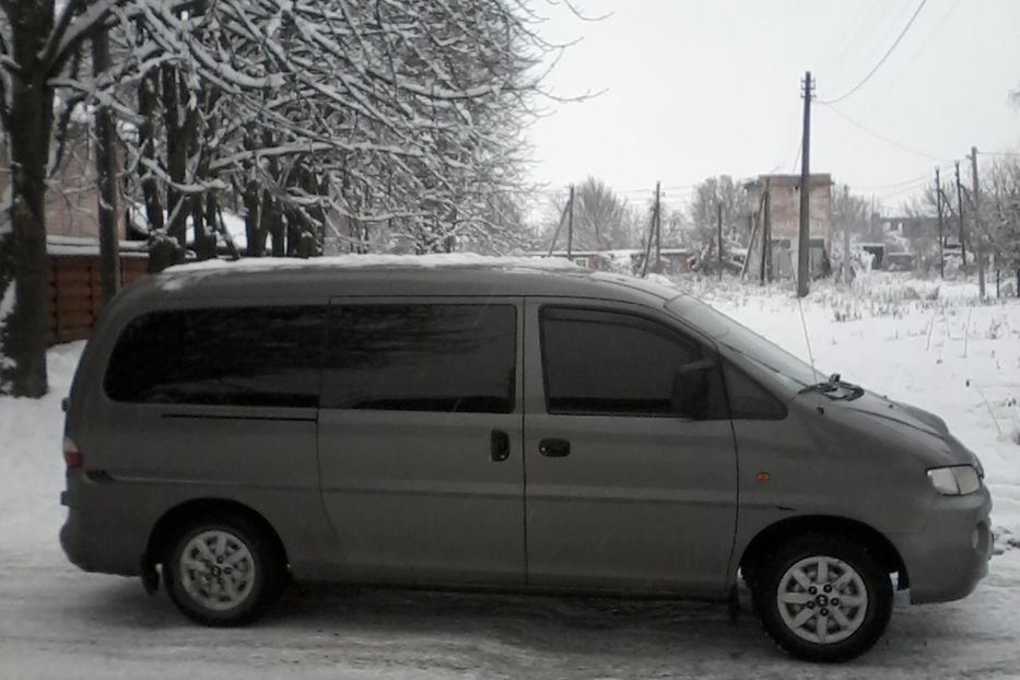 Продам Hyundai H1 пасс. Пассаж. 8+1 2005 года в г. Васильков, Киевская область