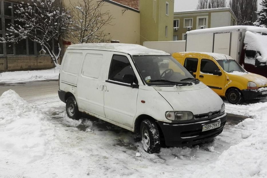 Продам Nissan Vanette груз. 2000 года в Киеве