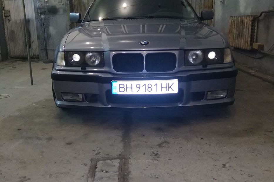 Продам BMW 325 1993 года в Одессе