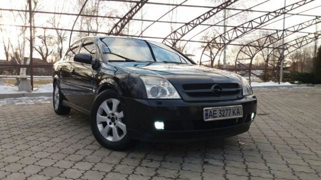 Продам Opel Vectra C Индивидуал 2005 года в г. Павлоград, Днепропетровская область