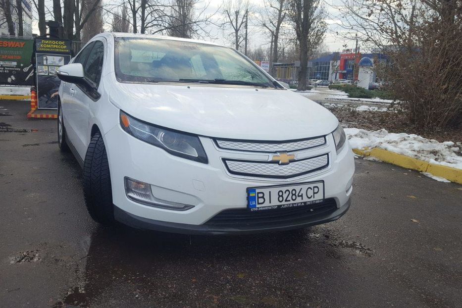 Продам Chevrolet Volt 2013 года в г. Кременчуг, Полтавская область