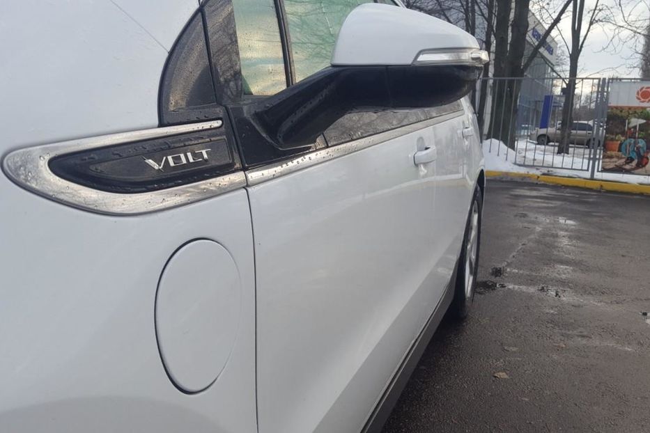 Продам Chevrolet Volt 2013 года в г. Кременчуг, Полтавская область