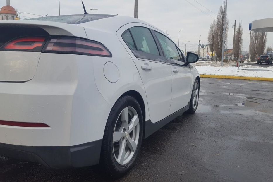 Продам Chevrolet Volt 2013 года в г. Кременчуг, Полтавская область