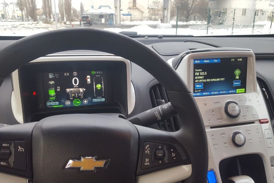 Продам Chevrolet Volt 2013 года в г. Кременчуг, Полтавская область