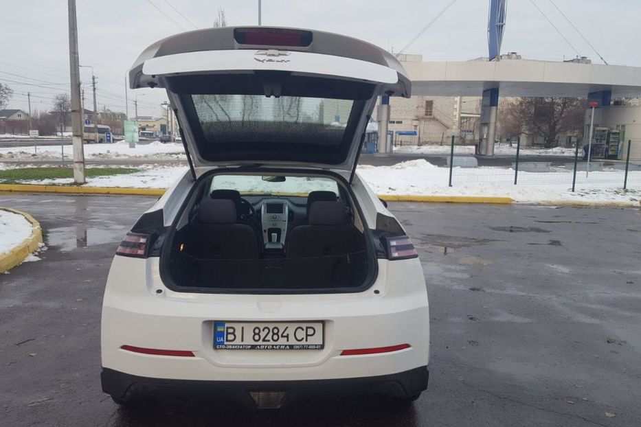 Продам Chevrolet Volt 2013 года в г. Кременчуг, Полтавская область