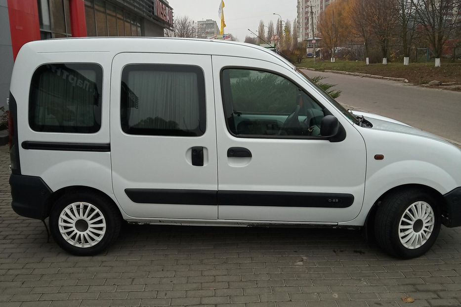 Продам Renault Kangoo пасс. 2002 года в Ровно