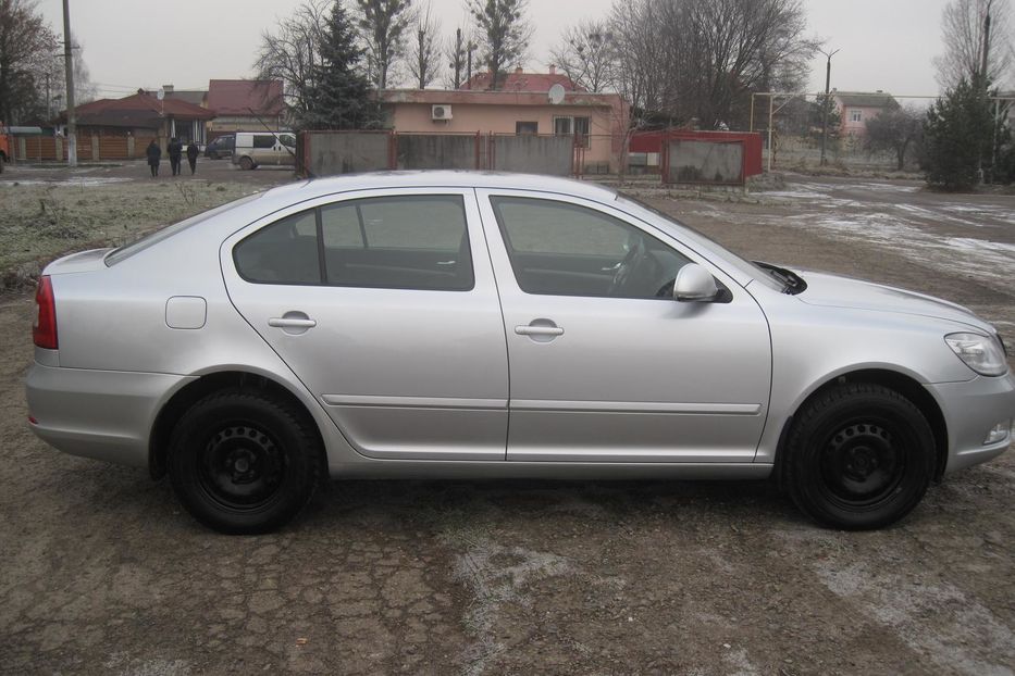 Продам Skoda Octavia A5 Elegance 2011 года в Львове