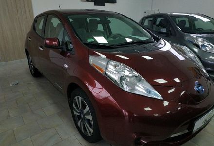 Продам Nissan Leaf SV 2017 года в Харькове