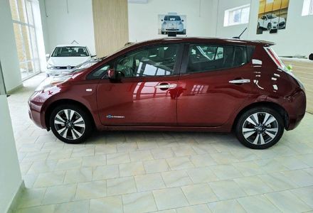 Продам Nissan Leaf SV 2017 года в Харькове