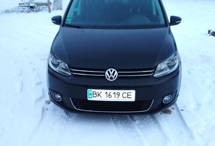 Продам Volkswagen Touran 1.6 2012 года в г. Дубровица, Ровенская область