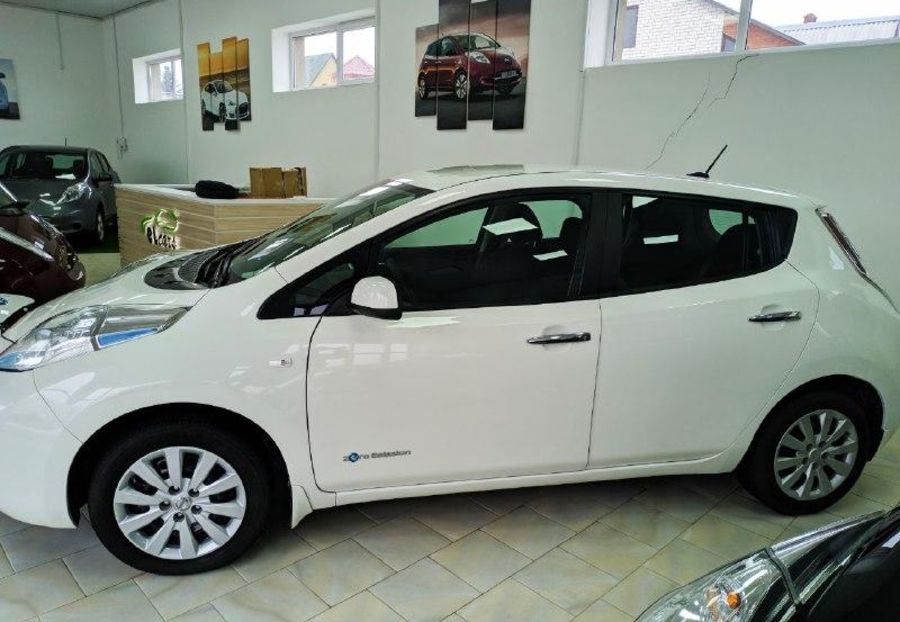 Продам Nissan Leaf S 2017 года в Харькове