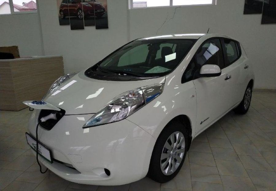 Продам Nissan Leaf S 2017 года в Харькове