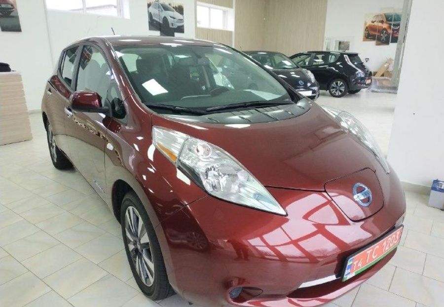 Продам Nissan Leaf SV 2017 года в Харькове