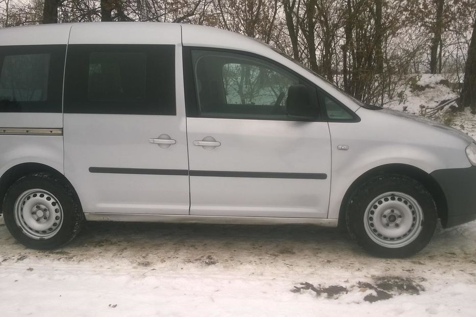 Продам Volkswagen Caddy пасс. 2005 года в г. Кобеляки, Полтавская область