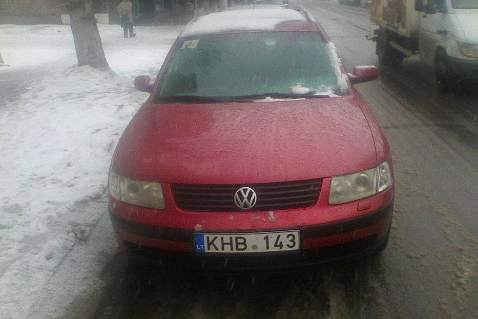 Продам Volkswagen Passat B5 Универсал 1999 года в Житомире