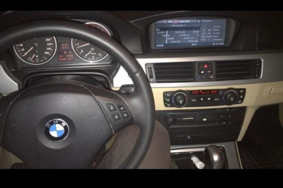 Продам BMW 325 i   E90 2005 года в Киеве