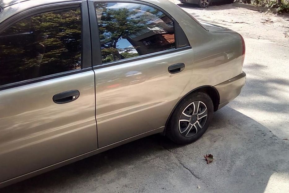 Продам Daewoo Lanos 2011 года в Киеве