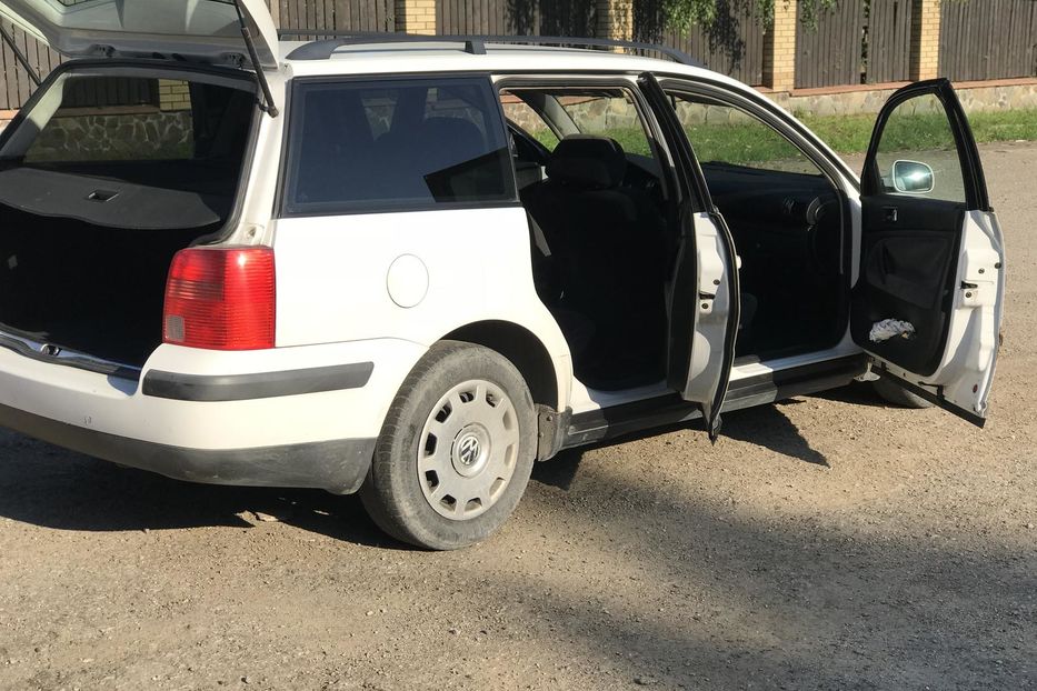 Продам Volkswagen Passat B5 1998 года в Львове