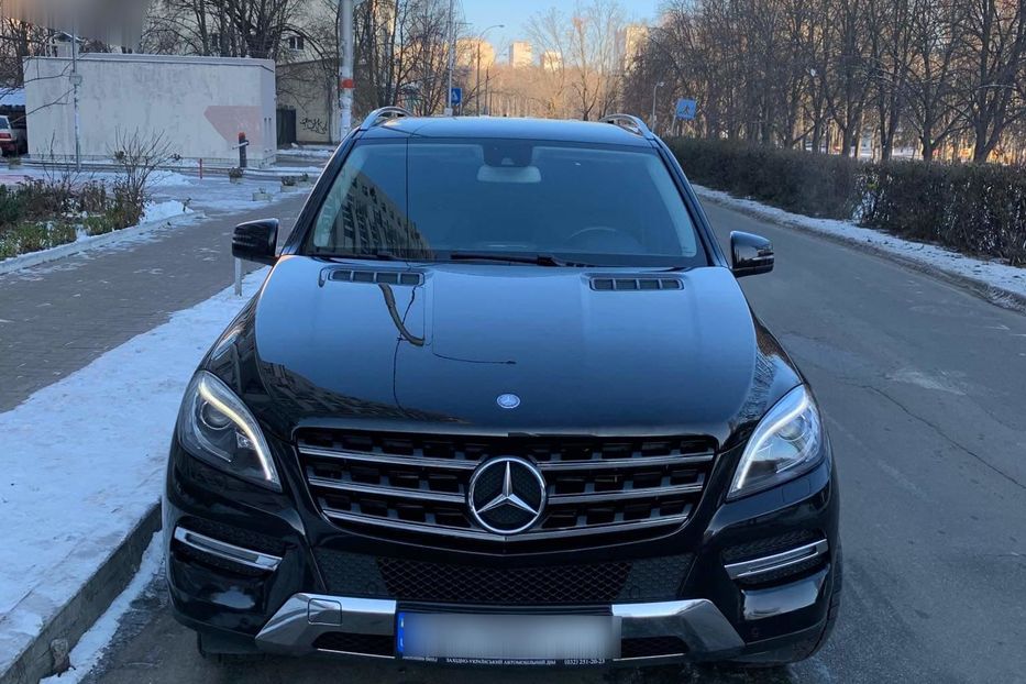 Продам Mercedes-Benz ML 350 2015 года в Киеве