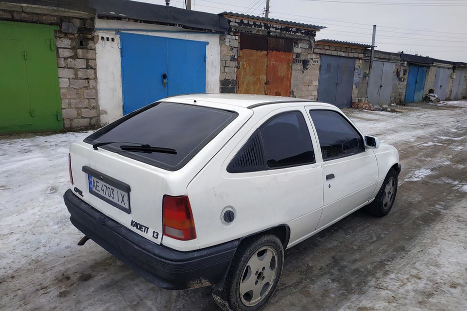 Продам Opel Kadett 1987 года в г. Каменское, Днепропетровская область