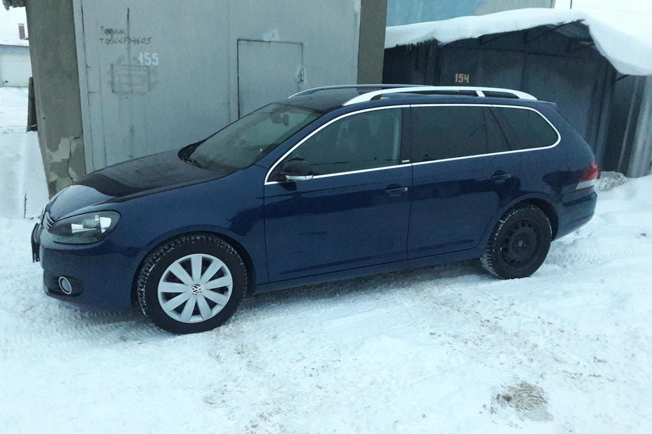 Продам Volkswagen Golf  VI 2012 года в Черновцах