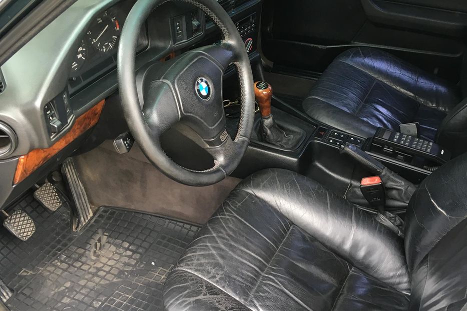 Продам BMW 525 Седан 1993 года в Днепре