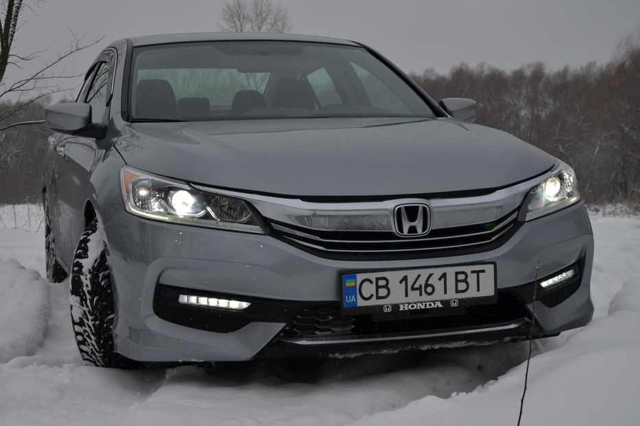 Продам Honda Accord LX 2016 года в Чернигове