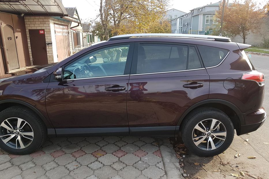 Продам Toyota Rav 4 LPG 2016 года в Херсоне