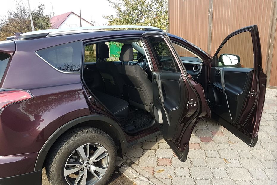 Продам Toyota Rav 4 LPG 2016 года в Херсоне