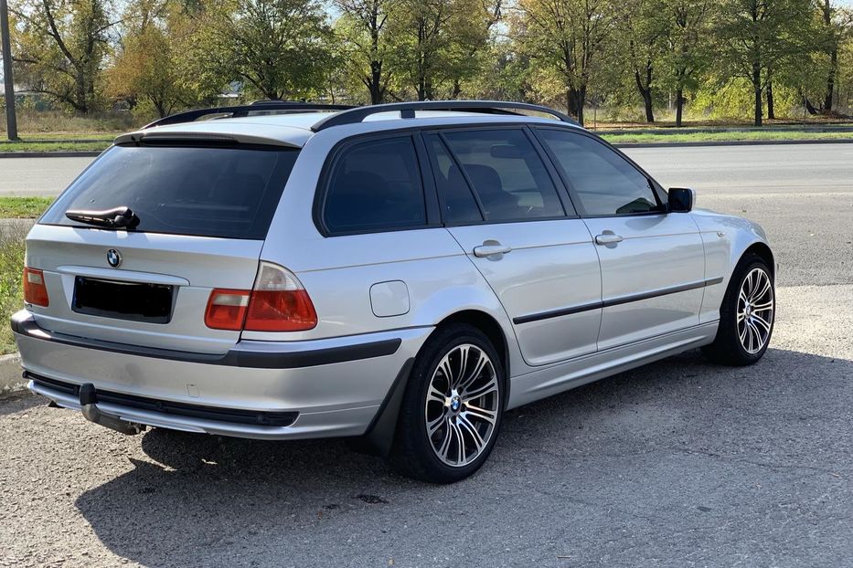 Продам BMW 320 320 2005 года в Запорожье