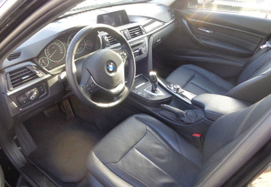 Продам BMW 320 Xdrive 2013 года в Ивано-Франковске