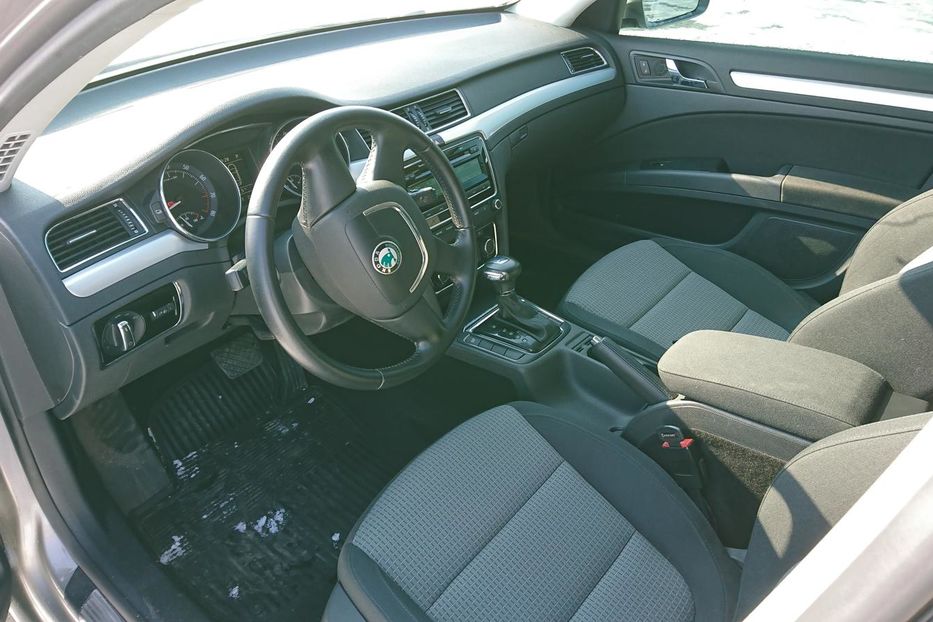 Продам Skoda Superb Лифтбек  2012 года в Одессе