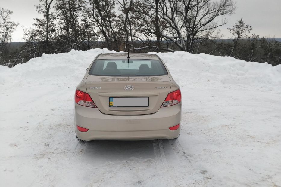 Продам Hyundai Accent  2013 года в г. Ахтырка, Сумская область