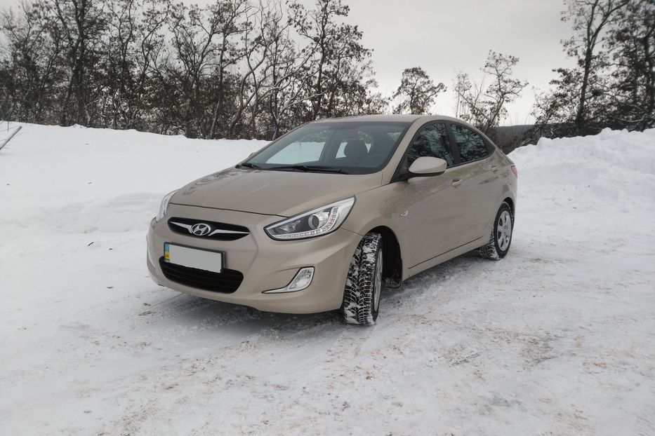 Продам Hyundai Accent  2013 года в г. Ахтырка, Сумская область