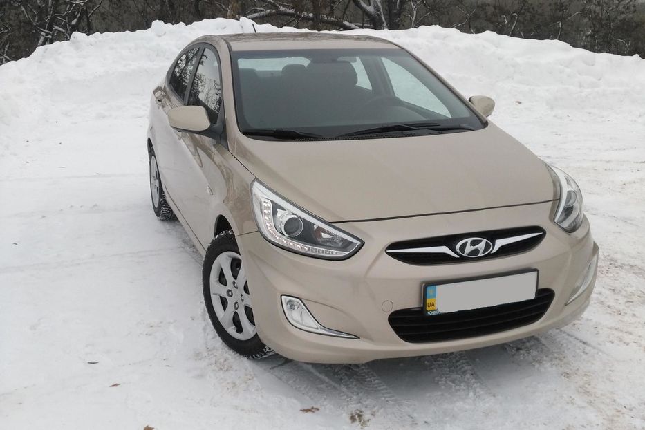 Продам Hyundai Accent  2013 года в г. Ахтырка, Сумская область