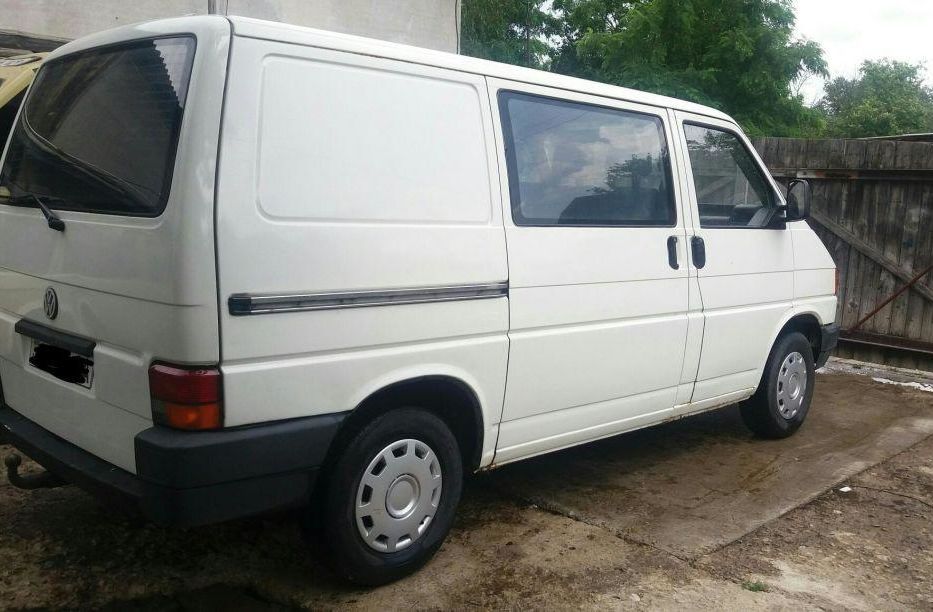 Продам Volkswagen T4 (Transporter) пасс. Кузов б.н. (донор) Volkswagen T4 грузо-пассажир 1993 года в Киеве