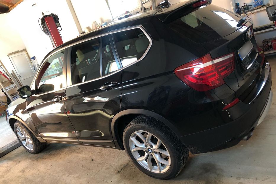 Продам BMW X3 xDrive 2013 года в Черновцах