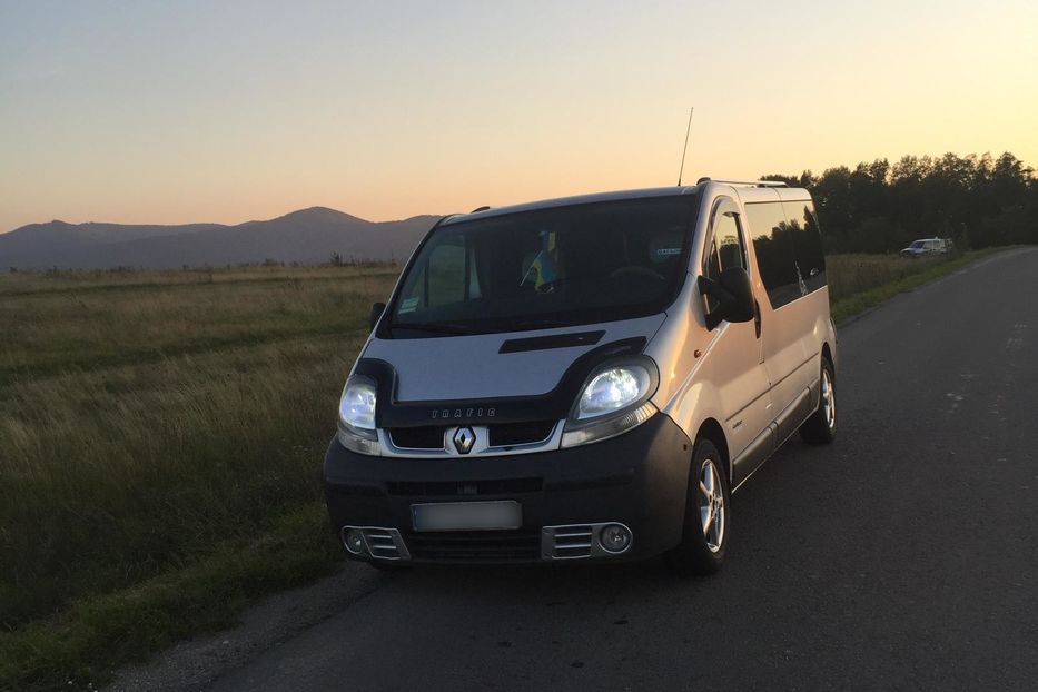 Продам Renault Trafic пасс. 2005 года в г. Надвирна, Ивано-Франковская область