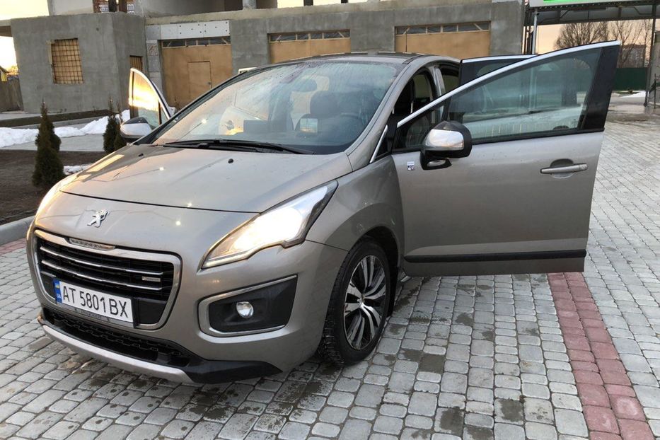 Продам Peugeot 3008 2014 года в Львове